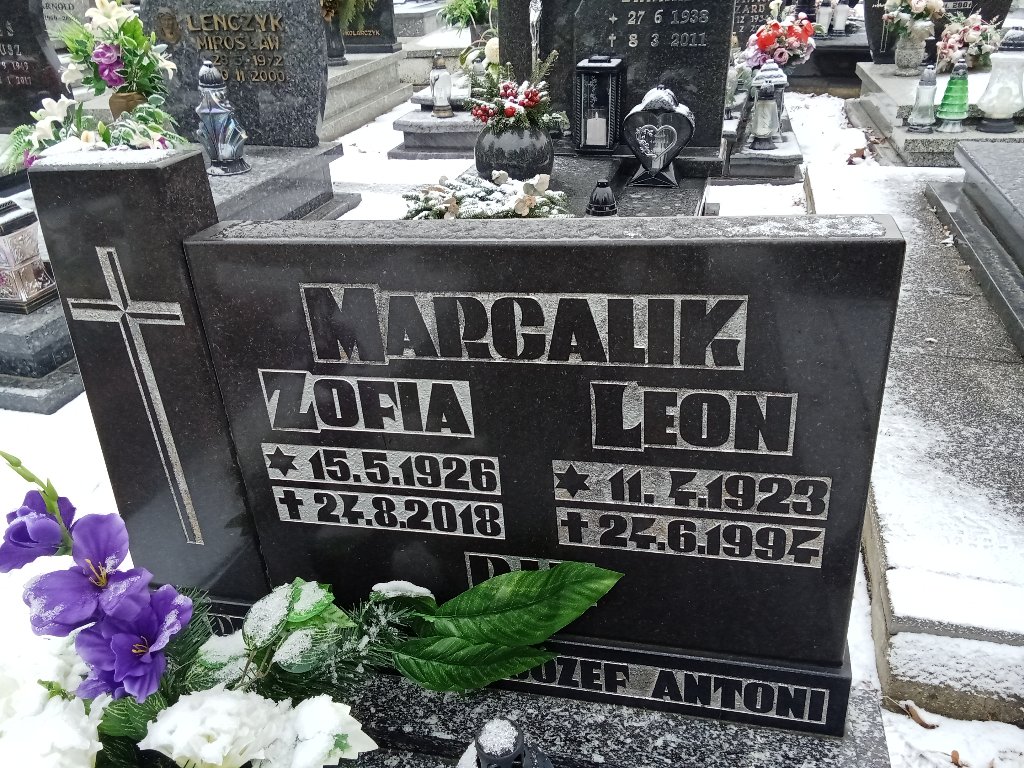 Grób Leon Marcalik